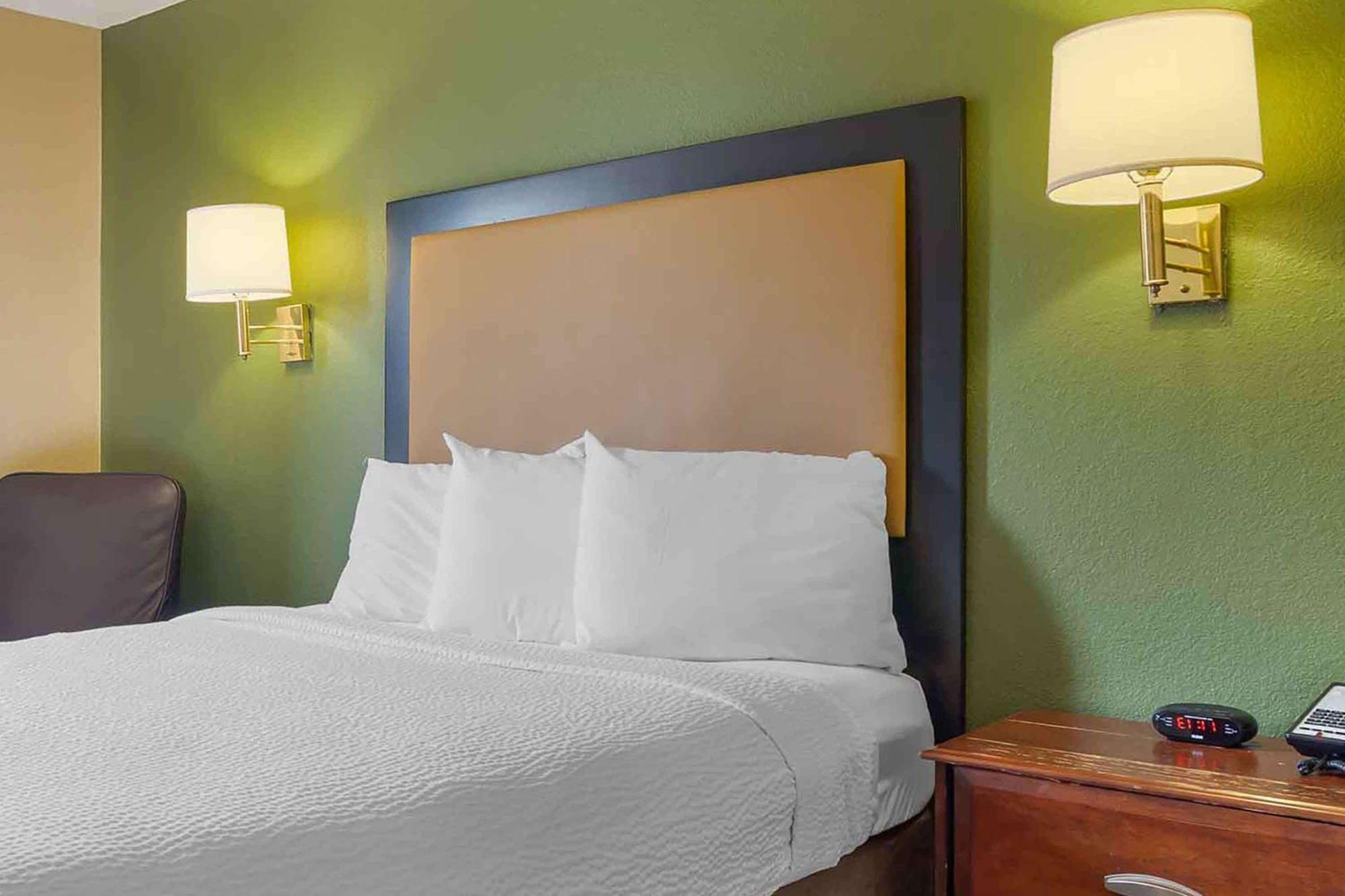 Extended Stay America Select Suites - Houston - Sugar Land Exterior foto